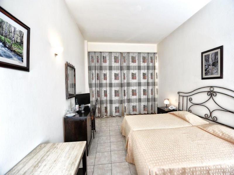 Piere Anne Beach Hotel アヤナパ エクステリア 写真