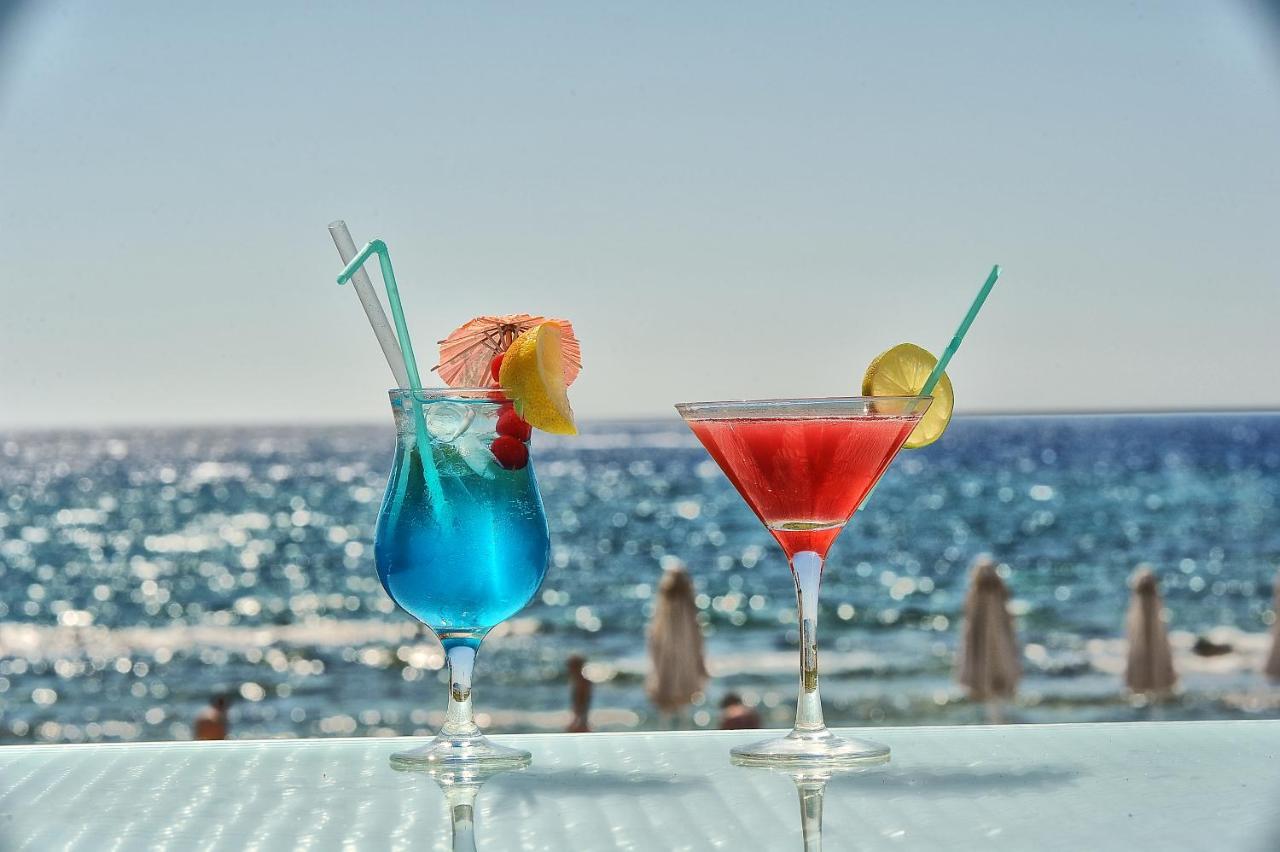 Piere Anne Beach Hotel アヤナパ エクステリア 写真