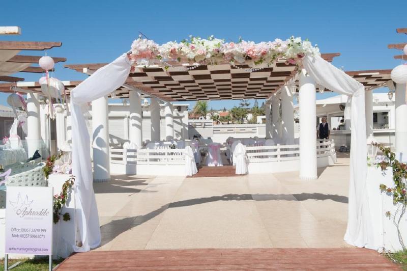 Piere Anne Beach Hotel アヤナパ エクステリア 写真